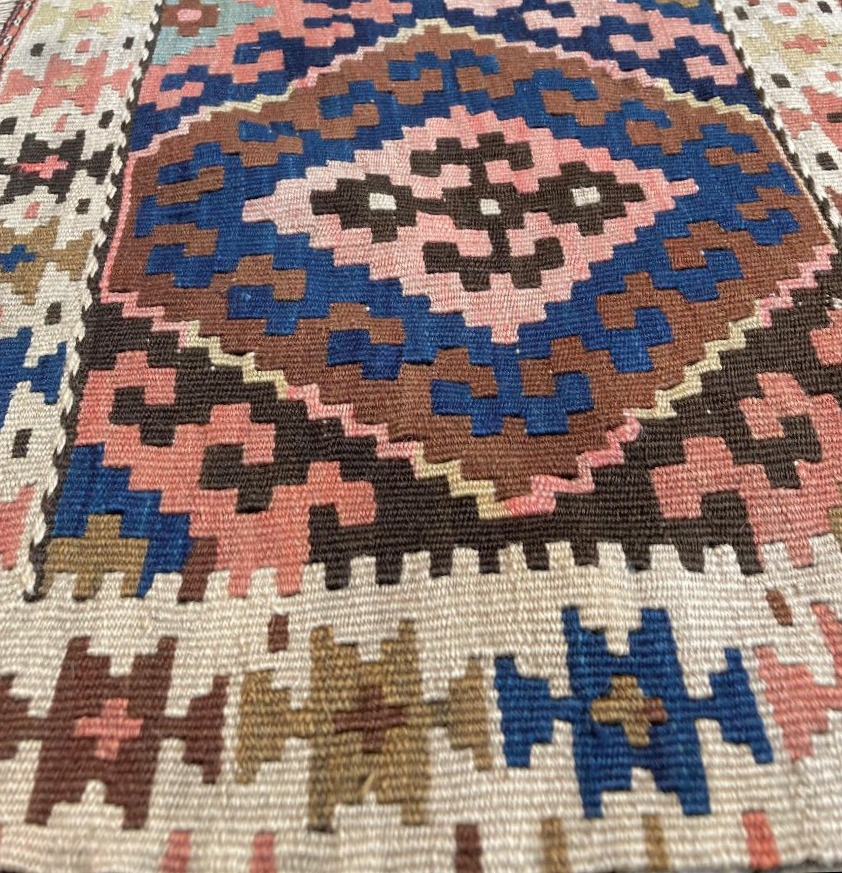 Maffrash Shasaven. Persia. Circa 1920. 110 X 42 Cm-photo-2