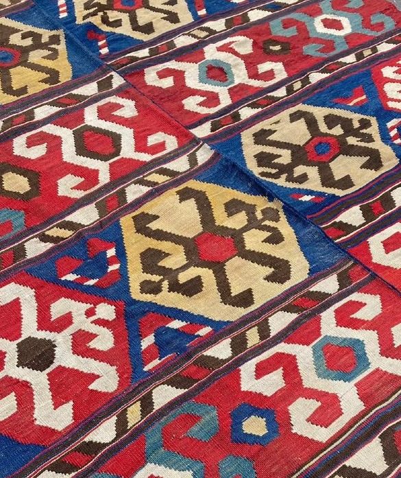 Kazak Kilim. Caucasus. Circa 1880. 240 X 167 Cm-photo-1