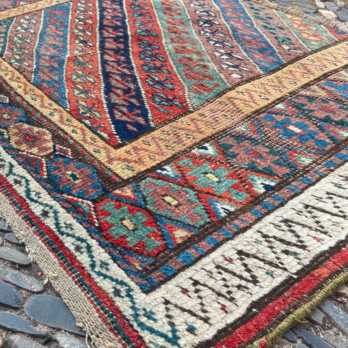 Tapis Gendje. Azerbaïdjan. Caucase. Circa 1880. 114 x 86 cm-photo-2