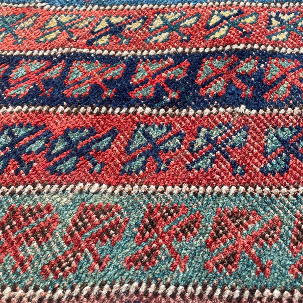 Tapis Gendje. Azerbaïdjan. Caucase. Circa 1880. 114 x 86 cm-photo-6