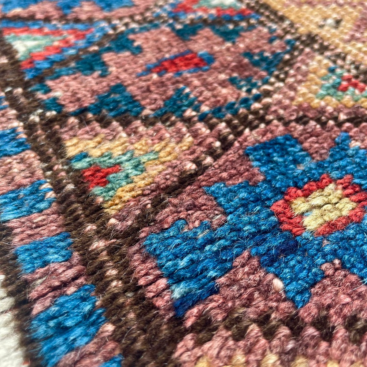 Tapis Gendje. Azerbaïdjan. Caucase. Circa 1880. 114 x 86 cm-photo-8
