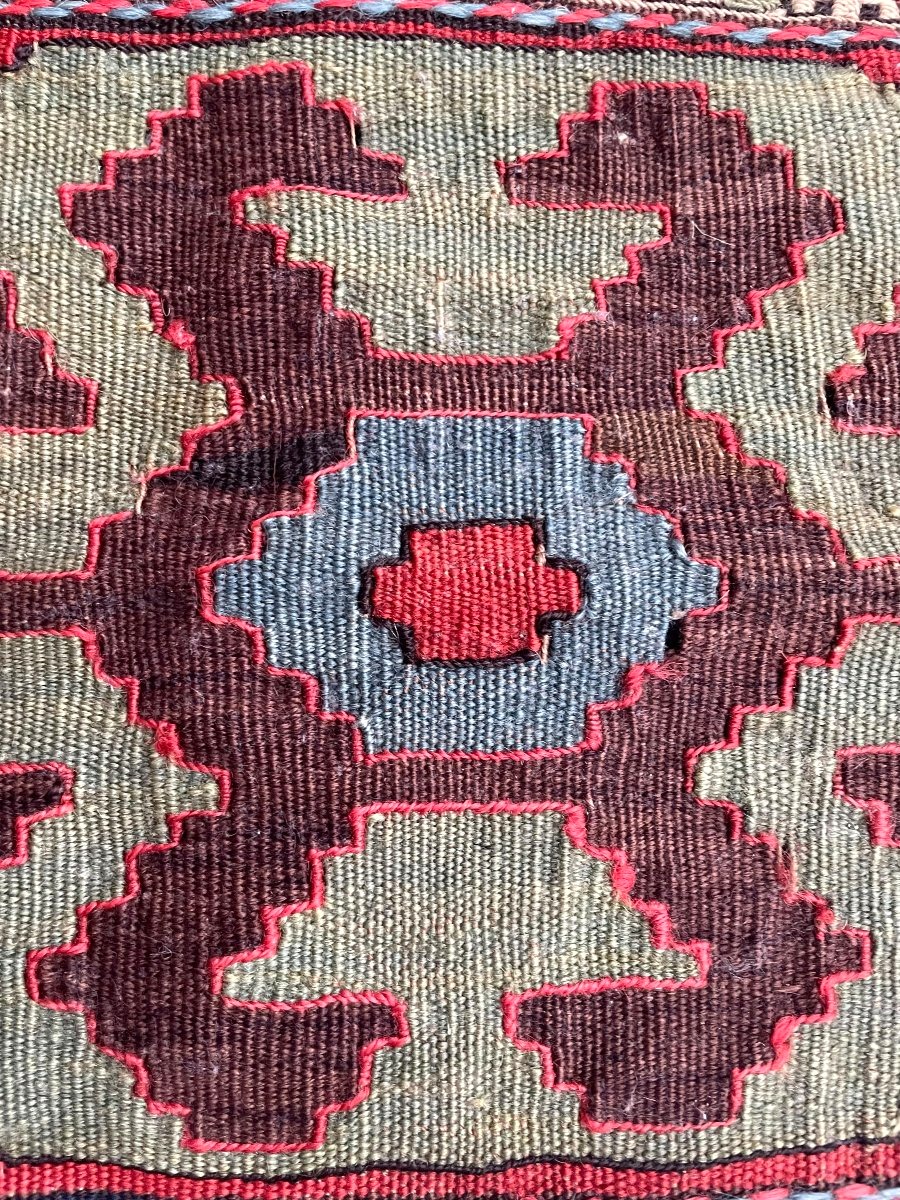 Maffrash Shahsaven. Perse. Circa 1880. 110 x 110 cm. Tapis tissé-photo-2