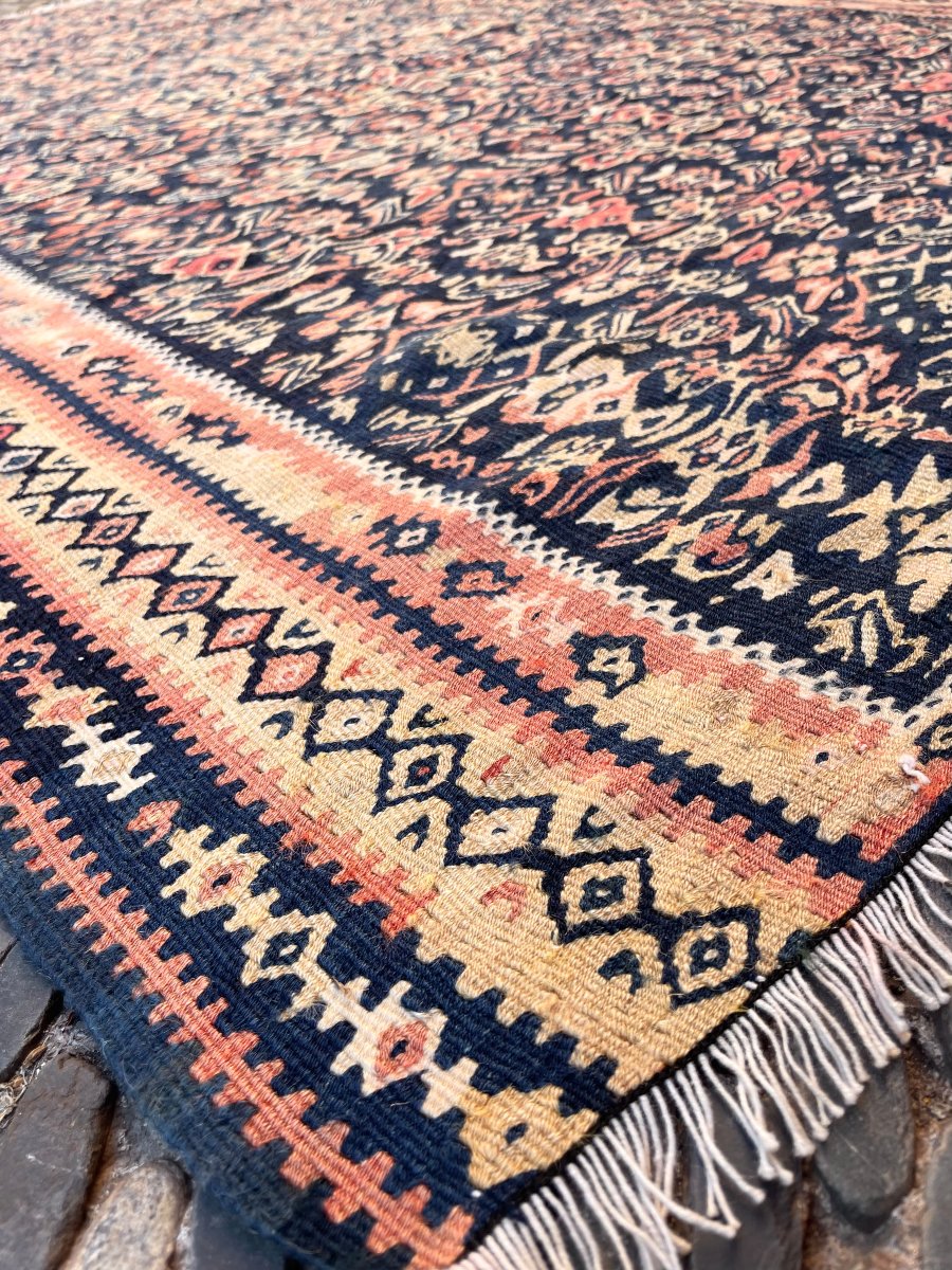 Kilim Senneh - Persia. Circa 1900. 183 X 128 Cm. Rug-photo-2