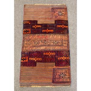 Double sacoche de dromadaire ouverte. Bathiyari - Perse. Circa 1900.183 x 98 cm 