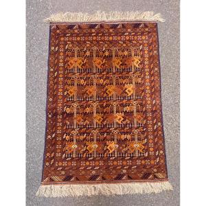 Tapis Afghan. Laine sur Soie. Milieu 20 ième. 175 x 115 cm
