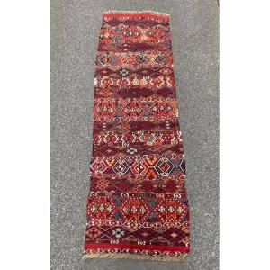 Kilim / Adyaman Gallery - Anatolia. Circa 1880. 325 X 100 Cm