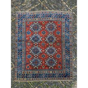 Caucasian Rug. Mid-20th Century. Wool And Silk. 146 X 118 Cm