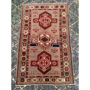 Shirvan Rug - Caucasus. Circa 1920. 200 X 120 Cm