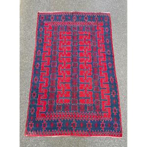 Yüncü Kilim Bergama - Anatolia. Mid 20th. 275 X 164 Cm