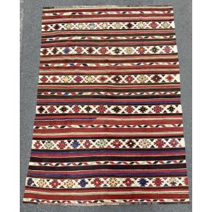 Kilim Shirvan - Persia. Circa 1900. 270 X 178 Cm