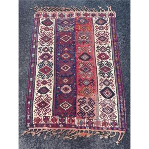 Kilim Van - Hakkari. Anatolia. Circa 1900. 237 X 167 Cm