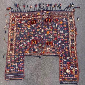 Couverture cérémoniale de cheval. Qashqai. Perse. Circa 1880. 170 x 175 cm