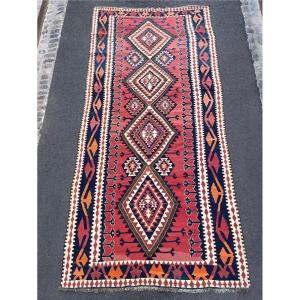 Kilim Kaba. Azerbaïdjan. Circa 1880. 405 x 168 cm