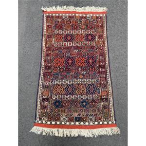 Sumak Rug. Kocan. Iran. 200 X 107 Cm