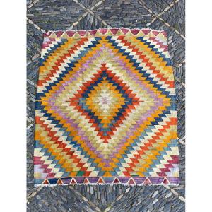 Kilim Emirgazi - Konya. Anatolie. Circa 1960. 130 x 115 cm