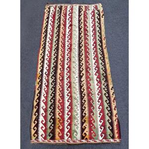 Kilim Taurus Mountains. Anatolia. Circa 1880. 320 X 140 Cm