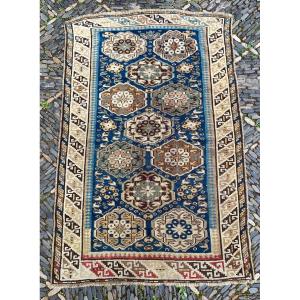 Shirvan Carpet - Caucasus. Circa 1880. 155 X 101 Cm