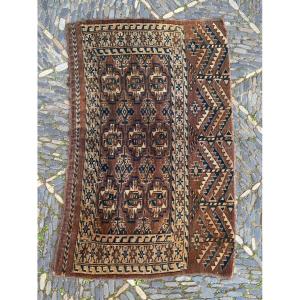 Tapis de selle Yomud Turkmène. Circa 1900. 120 x 76 cm