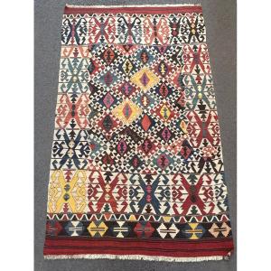Kilim Monts Taurus. Anatolie. Circa 1900. 255 x 146 cm