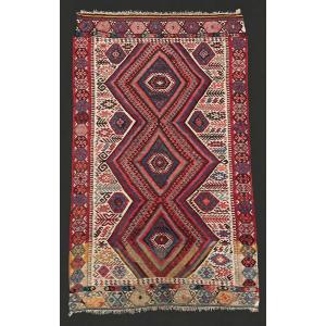 Fethiye Kilim - Anatolia. Circa 1920. 275 X 162 Cm