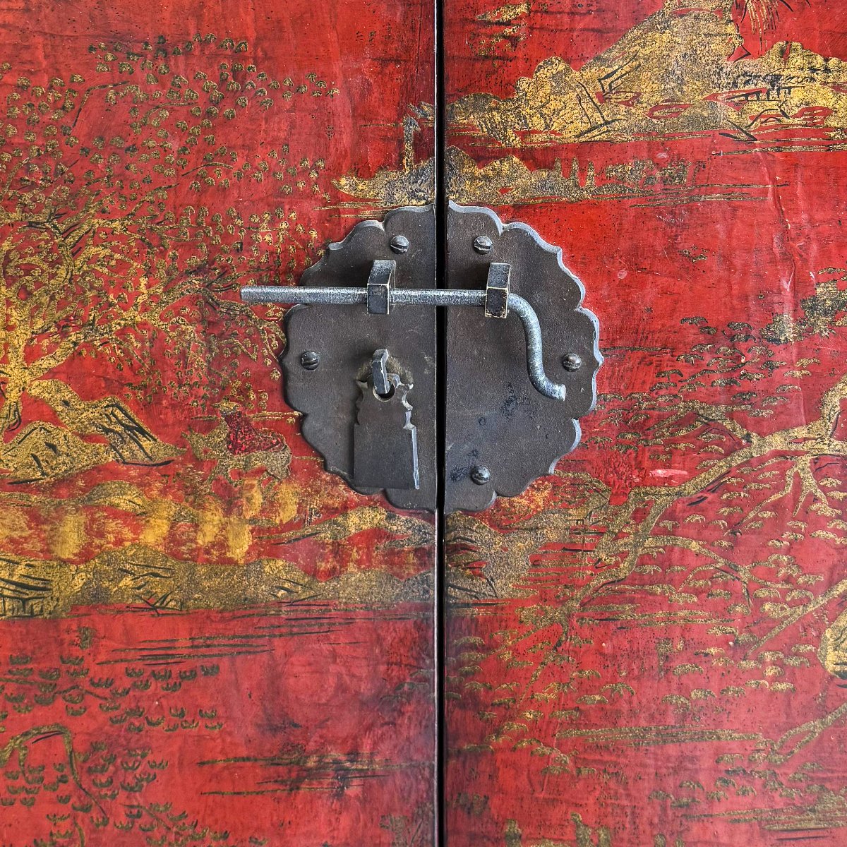 Two-door Wardrobe, Origin: China, Lacquered Wood – Mid-20th Century-photo-2