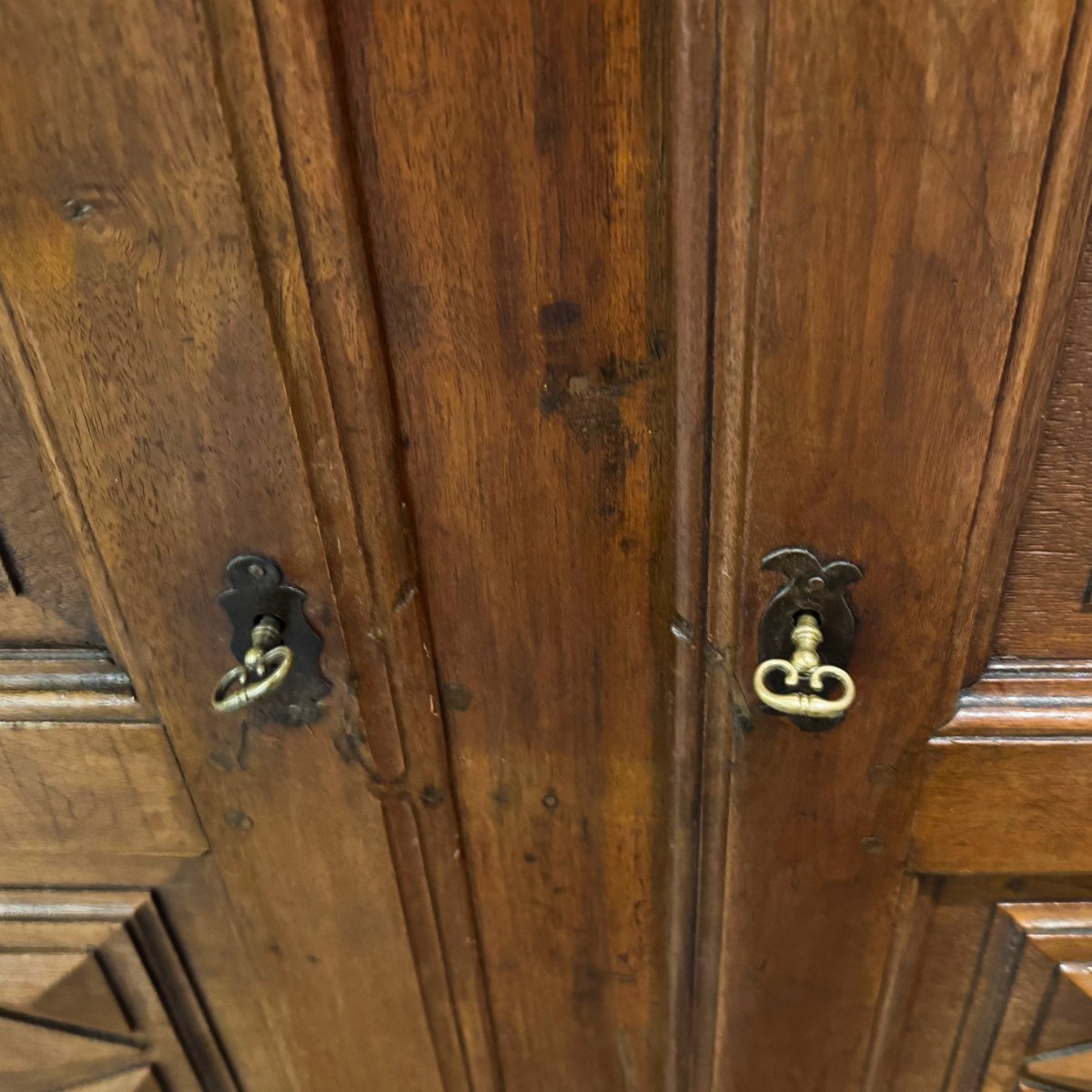 Piedmontese Sideboard In Walnut 18th Century-photo-3