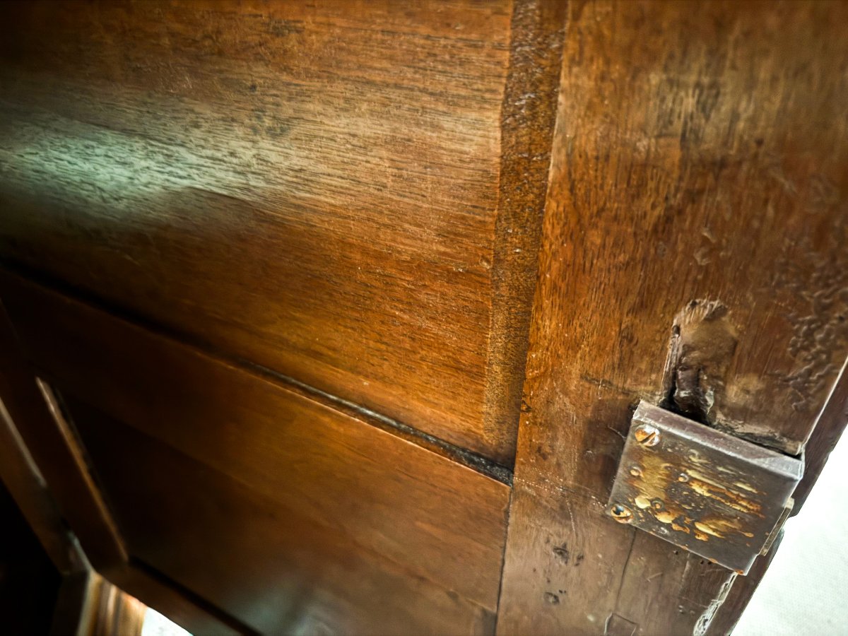 Piedmontese Sideboard In Walnut 18th Century-photo-2