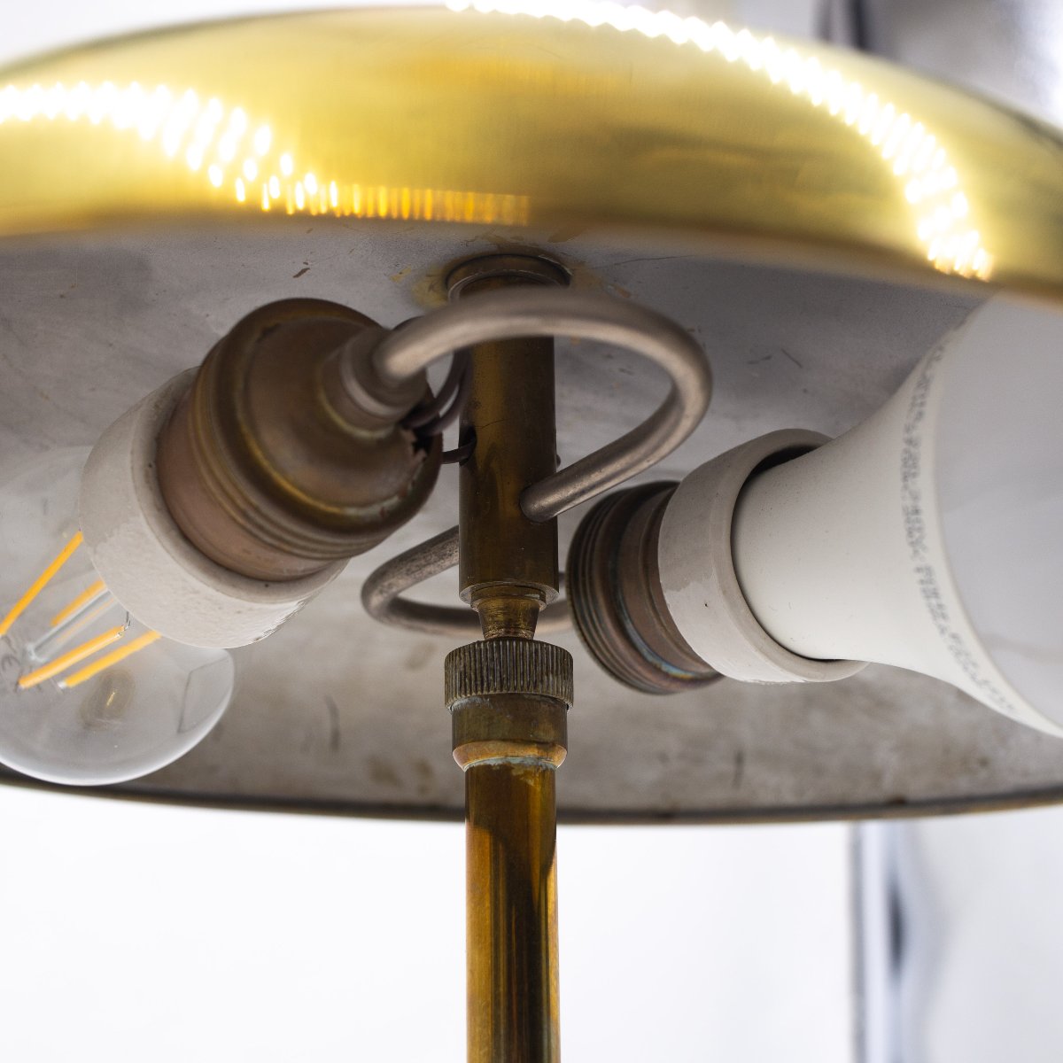 Giovanni Michelucci pour Lariolux, lampe en laiton, années 40-photo-8