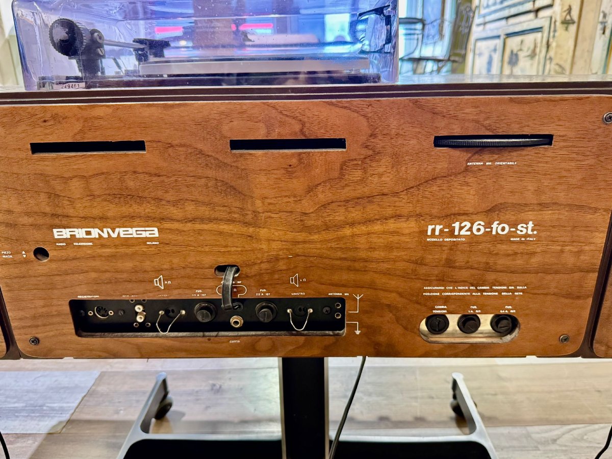 Brionvega « rr126 », radio-phonographe stéréophonique rr126, 1960-photo-2