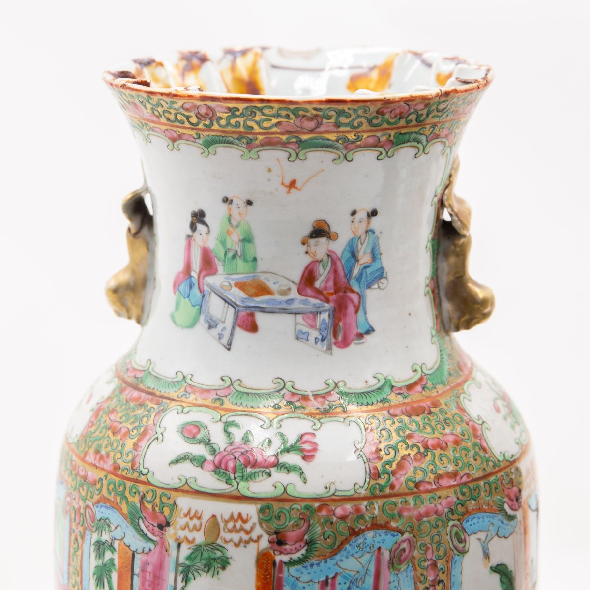 Paire de vases chinois de Canton de la famille rose, XIXe/XXe siècle  -photo-1