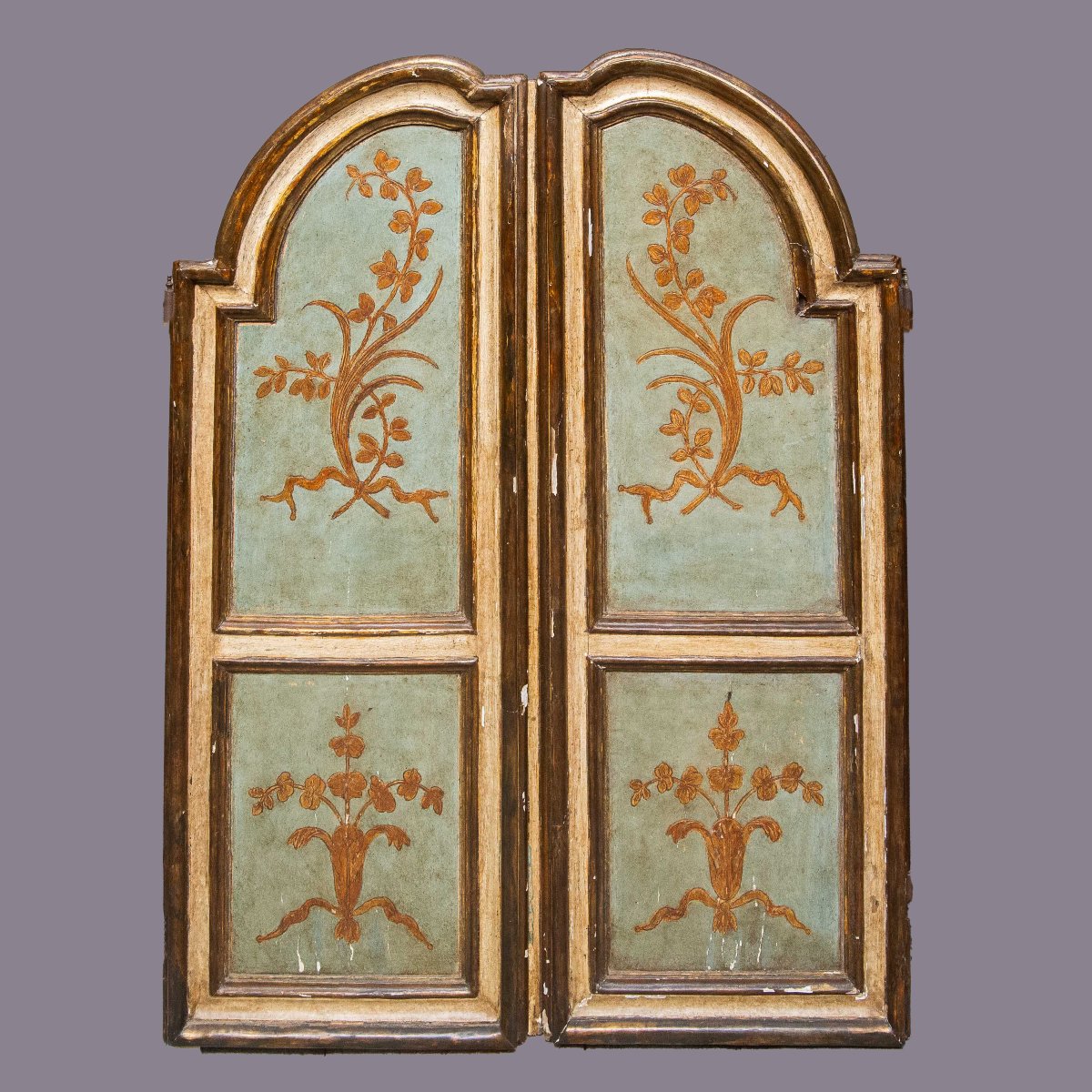 Paire de portes datant du XVIIIe siècle, en bois laqué -photo-1