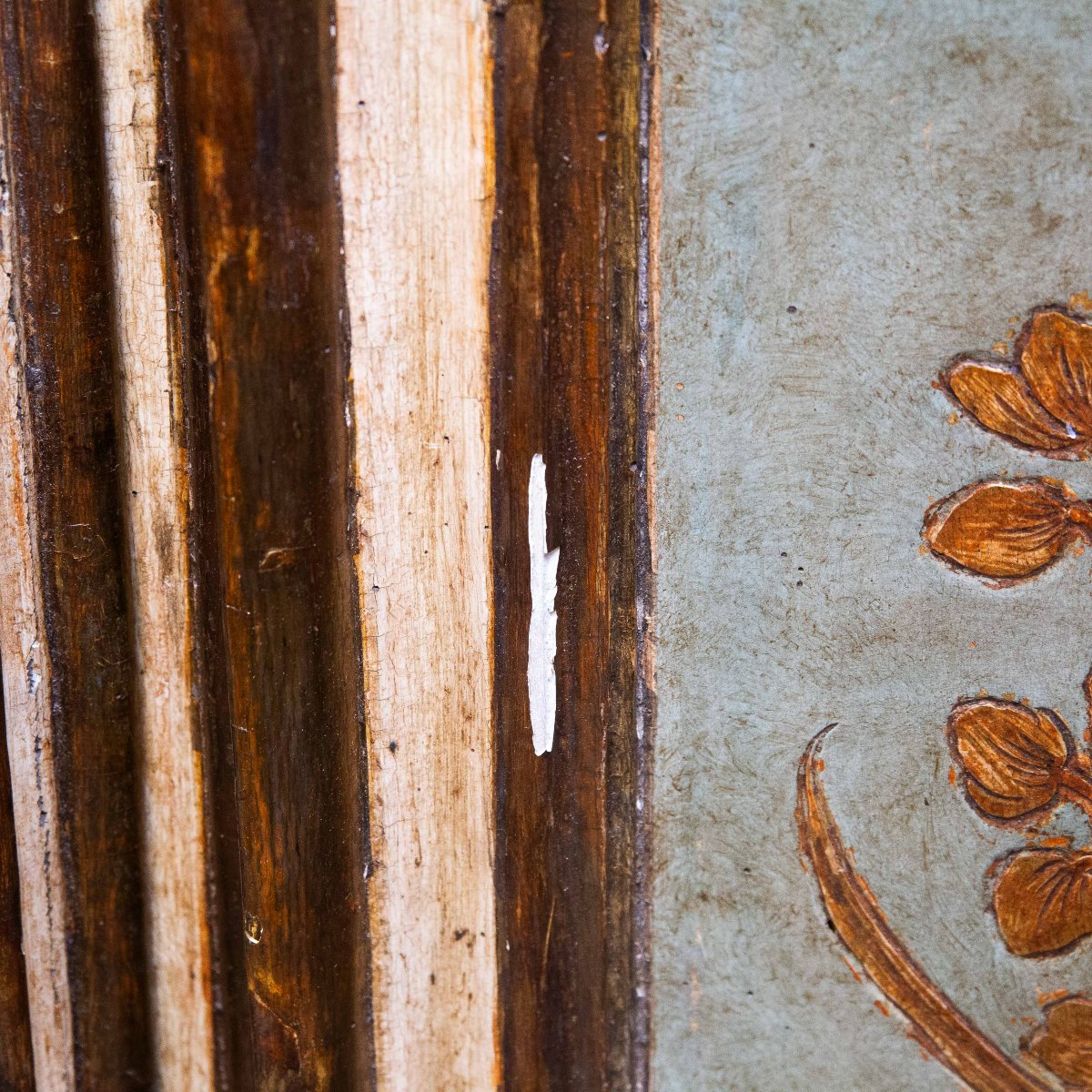 Paire de portes datant du XVIIIe siècle, en bois laqué -photo-2