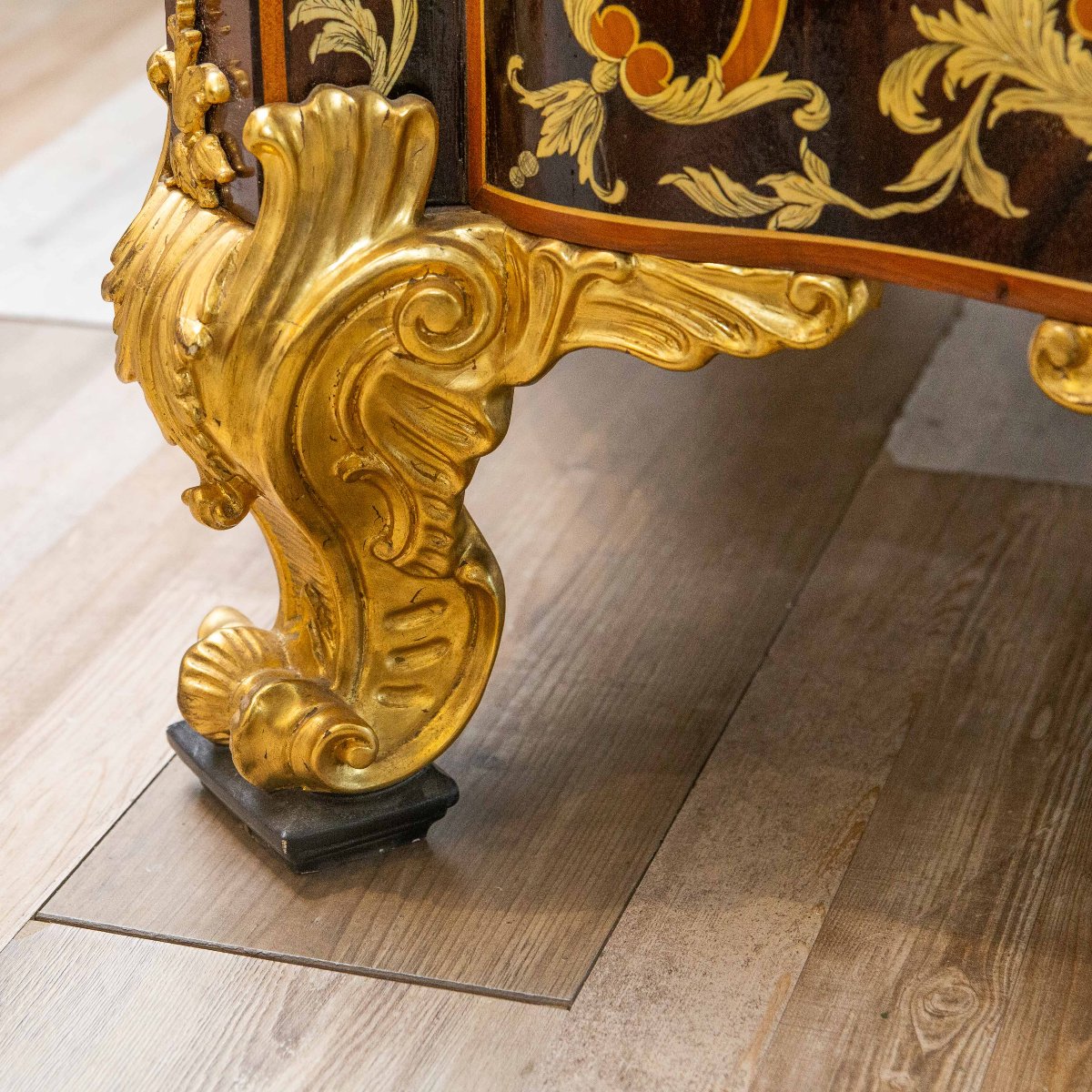 Commode à forme bombée dans le style de Pietro Piffetti, XXe siècle-photo-2