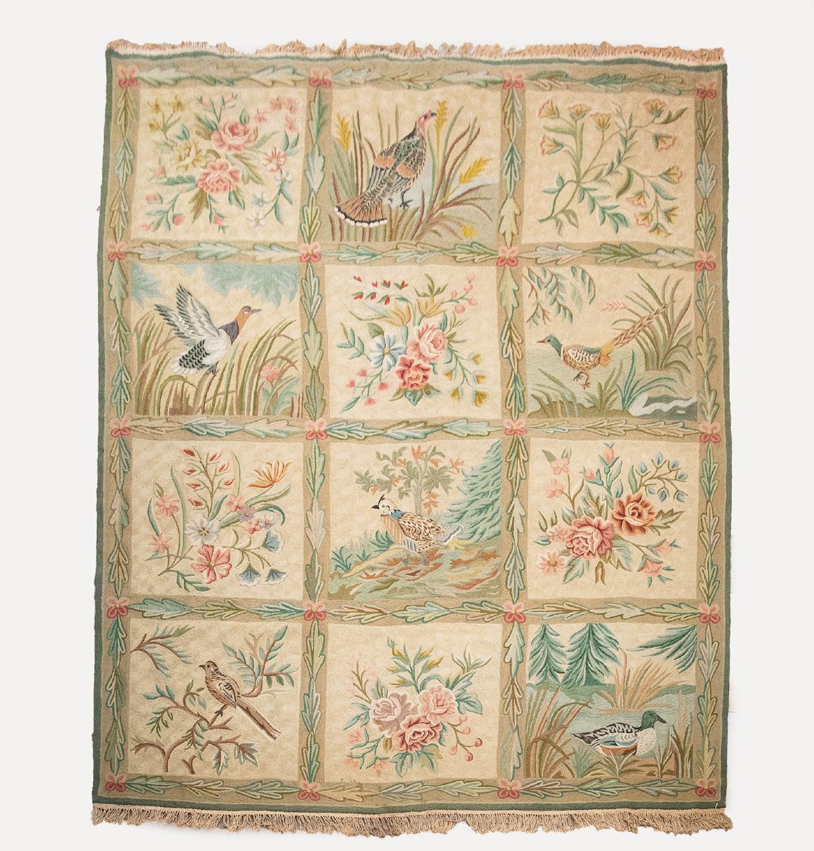 Tapisserie / Tapis, en laine, « Faune et flore », première moitié du XXe siècl