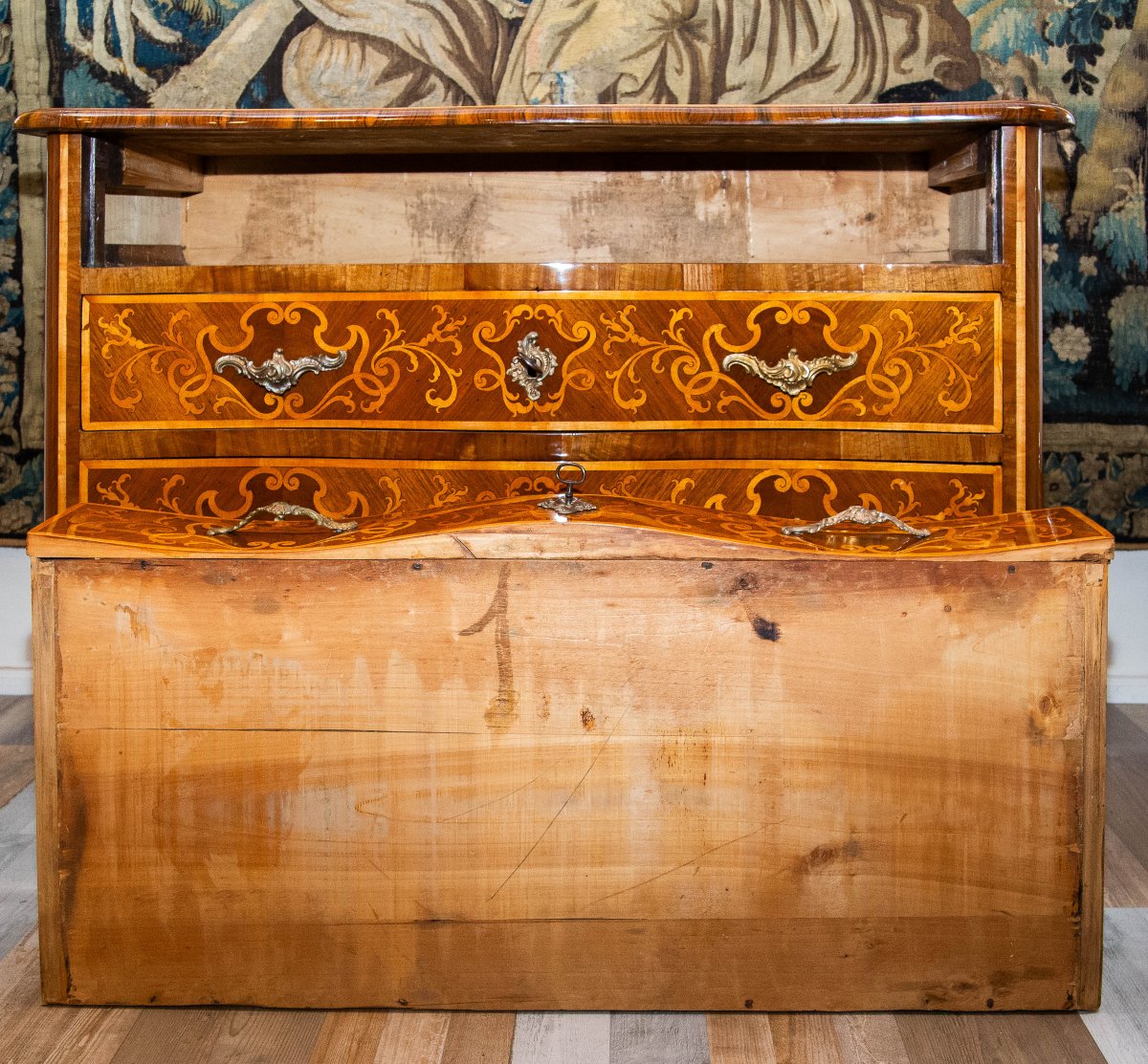 Commode en noyer marqueté, originaire du Piémont, milieu du XVIIIe siècle-photo-5