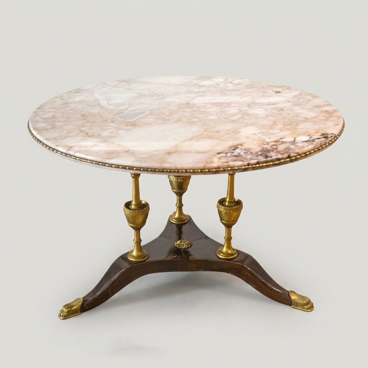 Table basse de salon, avec plateau en marbre, années 40