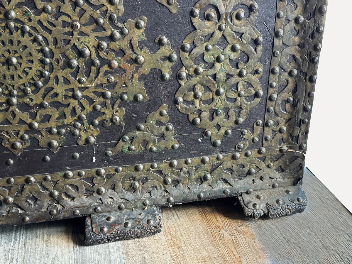Wooden Treasure Chest With Inlays, 19th Century-photo-3