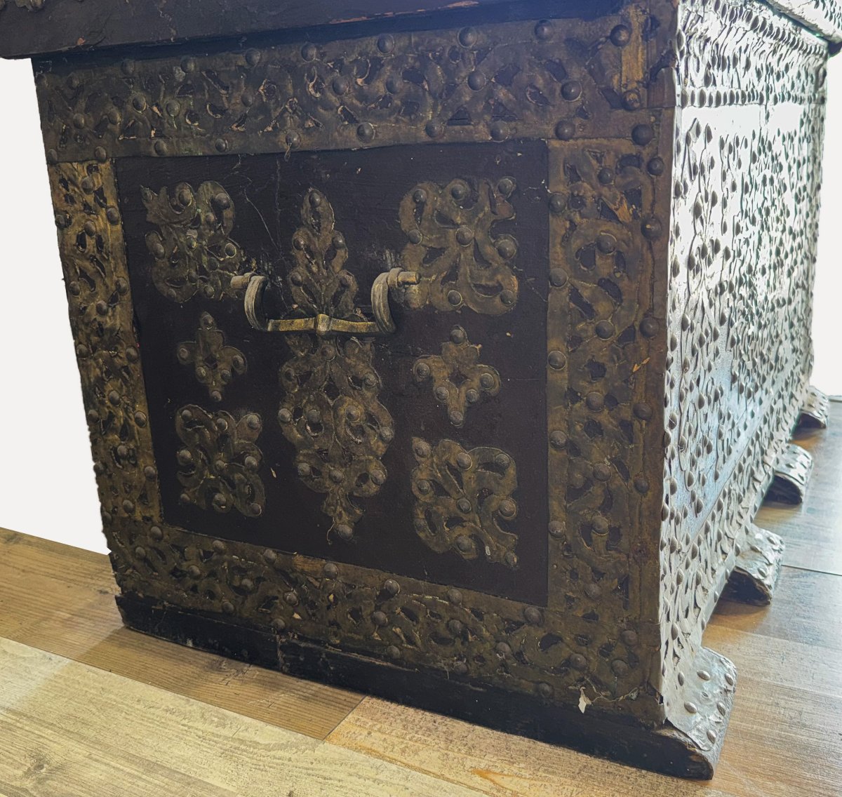 Wooden Treasure Chest With Inlays, 19th Century-photo-7