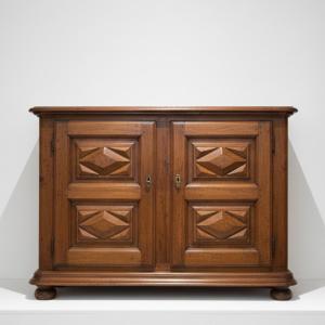 Piedmontese Sideboard In Walnut 18th Century
