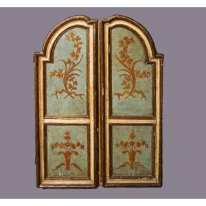 Paire de portes datant du XVIIIe siècle, en bois laqué