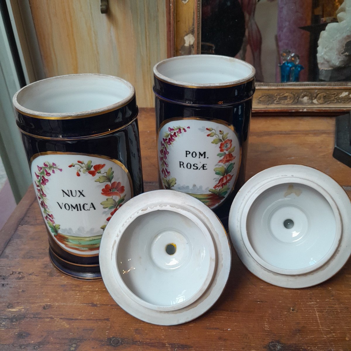 Paire De Pots à Pharmacie En Porcelaine Bleu de four, Dorés à l'Or Fin, Peints à La Main-photo-3