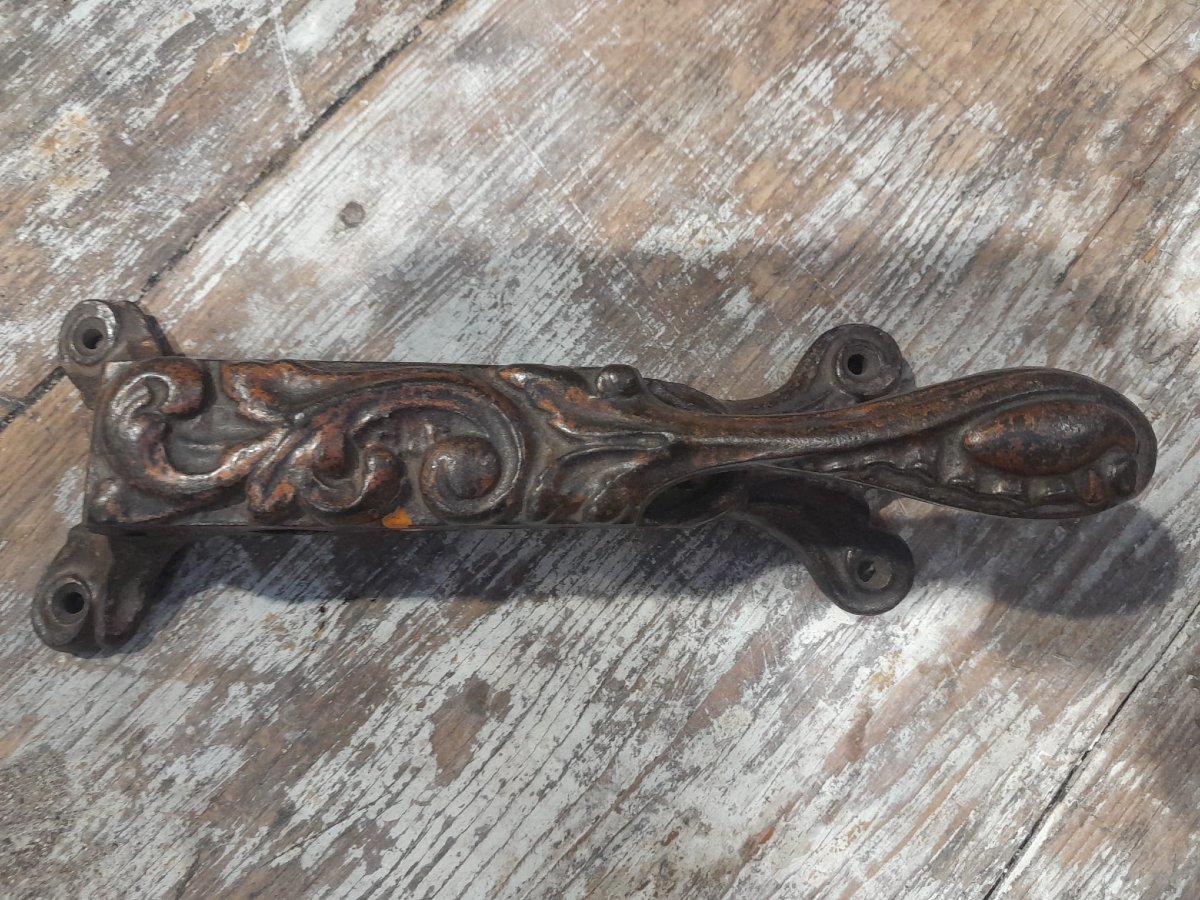 Mâche-bouchon de pharmacie en fonte de fer, XIXÈME-photo-1