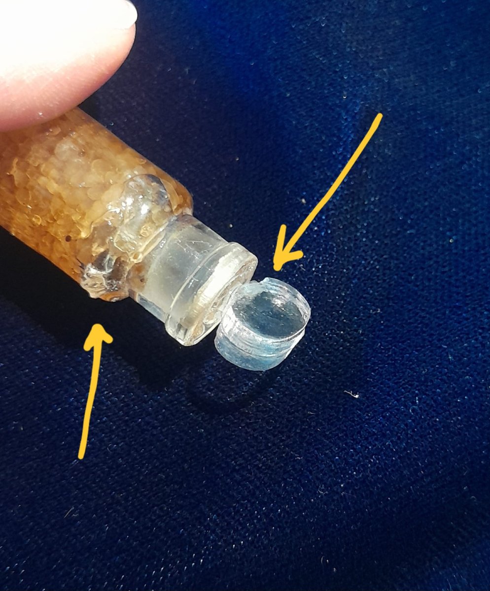 Salt Bottle, 1900, With Contents, In Glass And Intact Case-photo-5