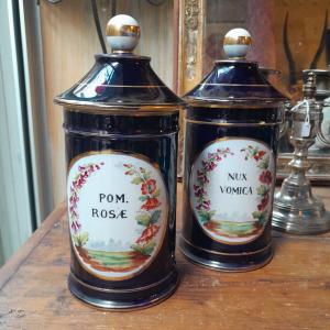 Pair Of Pharmacy Jars In Oven Blue Porcelain, Gilded With Fine Gold, Hand Painted