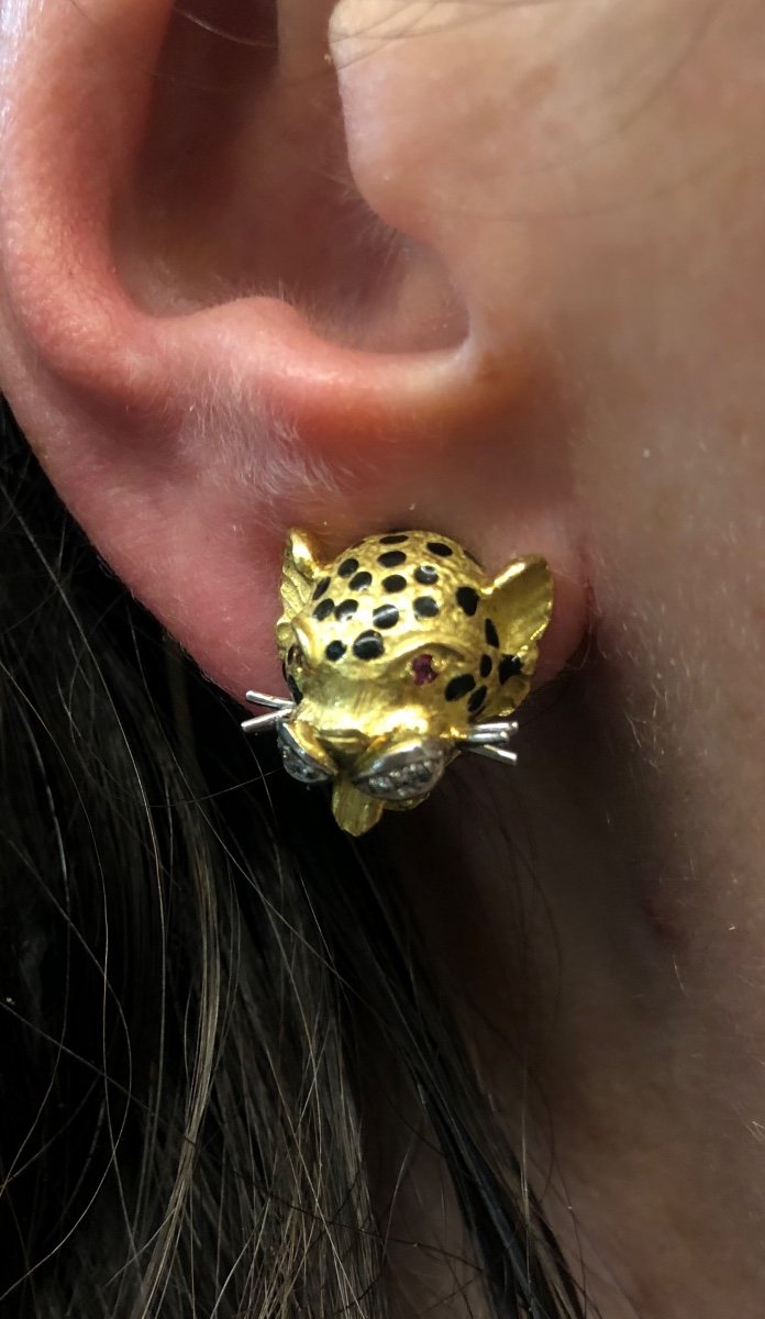 A Pair Of Panther Earrings-photo-2