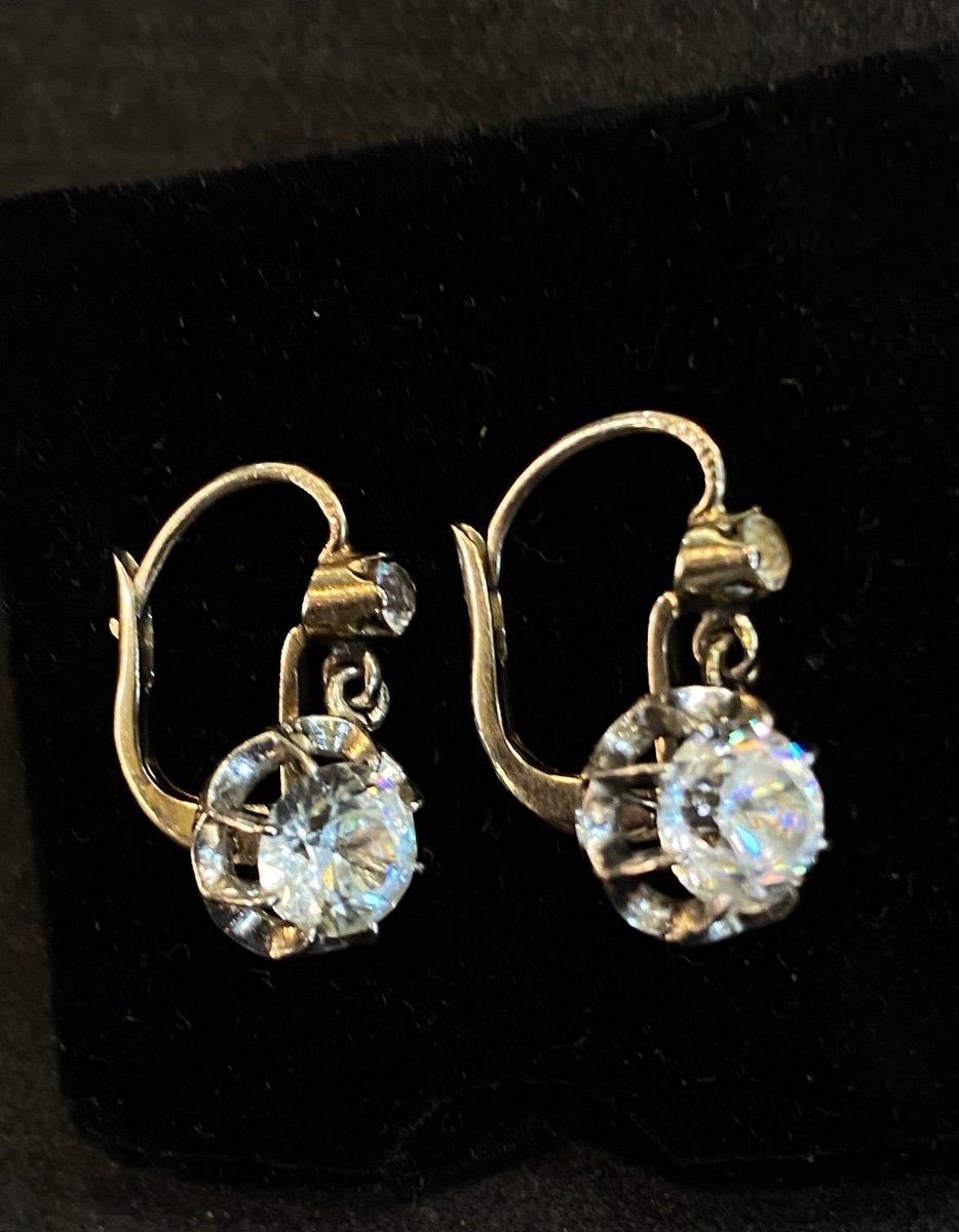 A Pair Of Trembleuse Earrings-photo-2