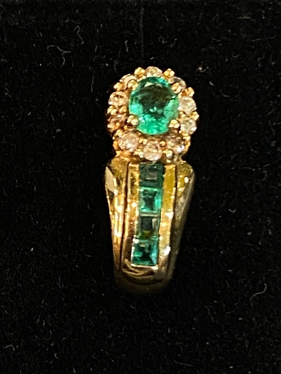 Une Paire De Boucles D’oreilles émeraudes Et Diamants -photo-4
