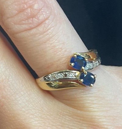 Gold Ring With Two Sapphires -photo-2