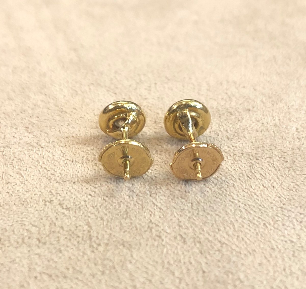 Gold And Diamond Earrings -photo-2