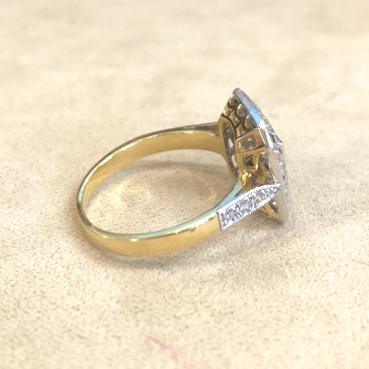 Bague Pavage saphirs et diamants-photo-4